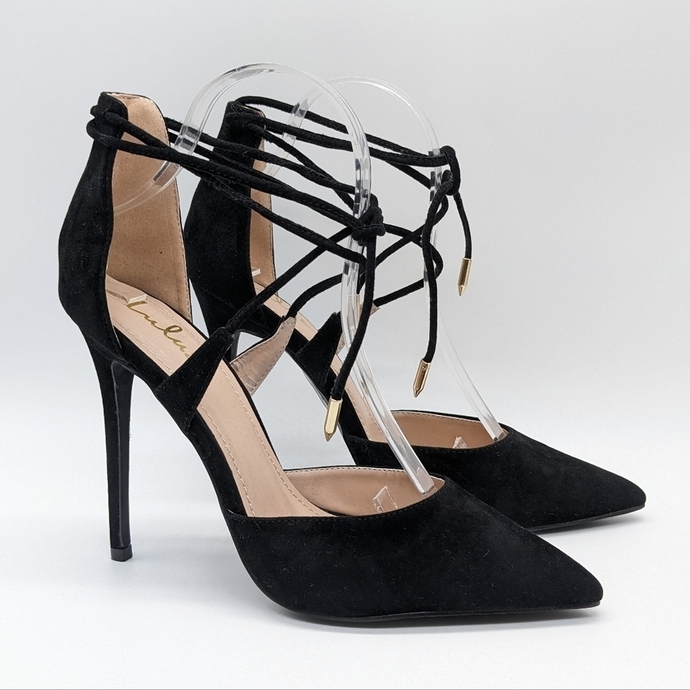 Lulu's black velvet strappy tie ankle stiletto heel 8.5